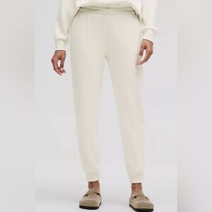 LULULEMON SOFTSTREME JOGGER